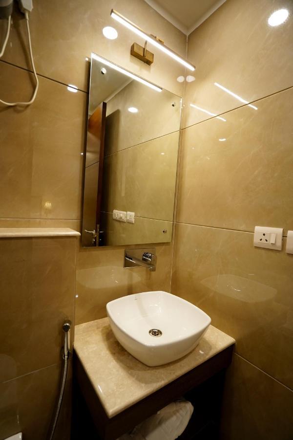 Hotel Wongdhen House Nowe Delhi Zewnętrze zdjęcie